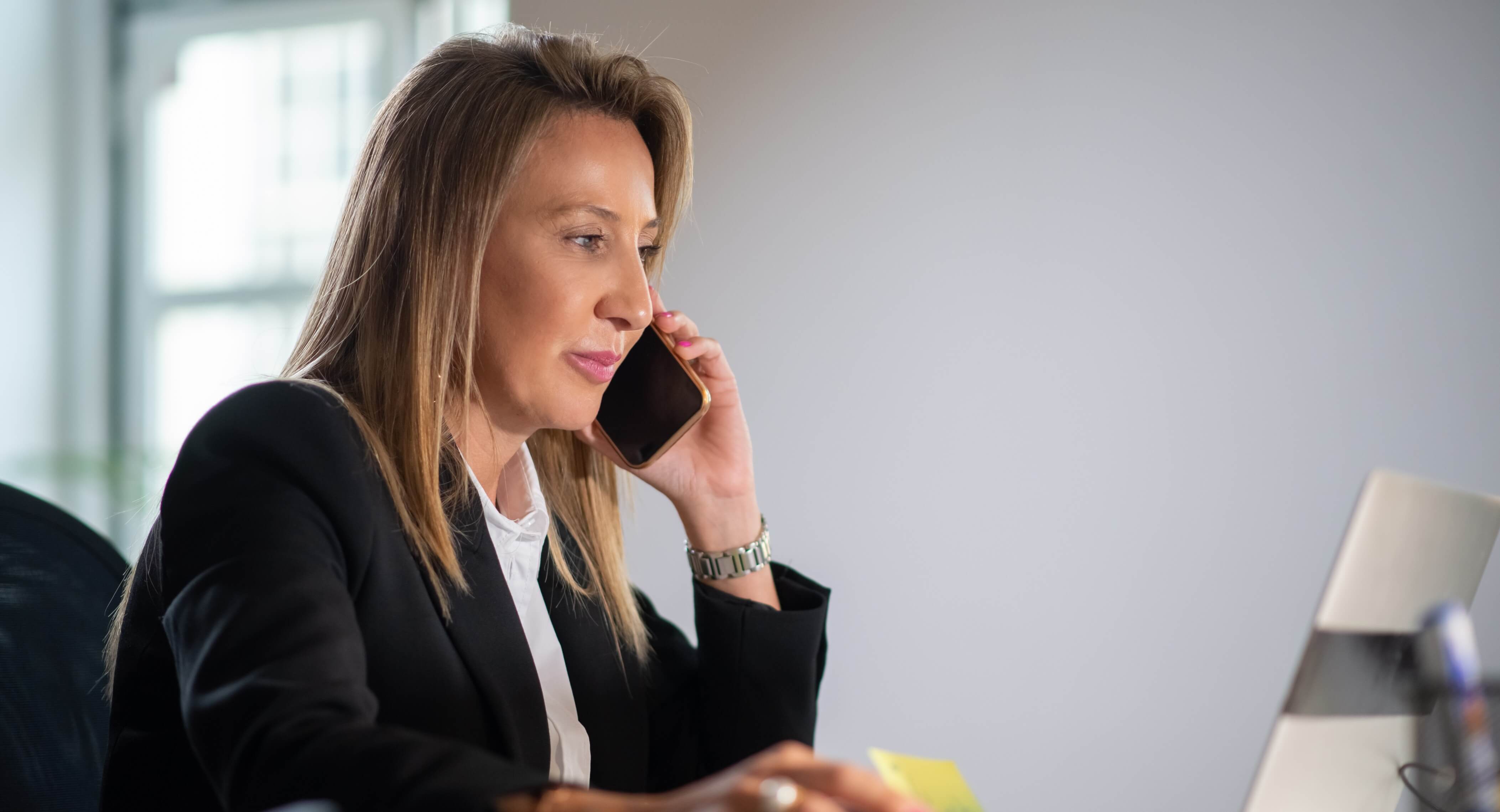 SpotDev aims tol contact a prospect within 10 mins of his/her inquiry